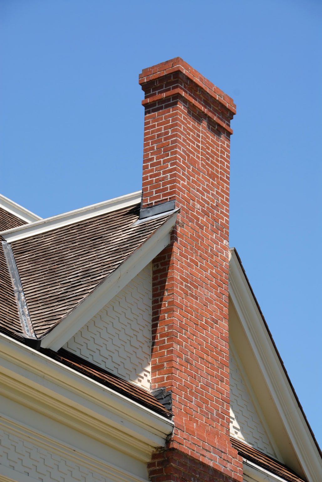 Professional chimney services by Sixpenny in Marumsco, VA, ensuring homeowner satisfaction.